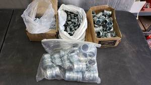 lot 100 image: Largew Quantity of Compression Couplings.  12, 34, 1 & 1.25