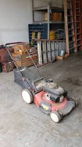 lot 197 image: Troy-Bilt 21 Lawnmower. Model 11A-B29Q711