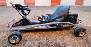 lot 1 image: BIG $ ITEM - RAZOR GROUND FORCE DRIFTER GO CART