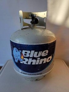 lot 10 image: 20 LB BLUE RHINO PROPANE TANK (EMPTY OR PARTIAL)