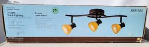 lot 33 image: HAMPTON BAY 3-LIGHT TRACK LIGHTING FIXTURE
