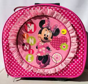 lot 36 image: MINNIE MOUSE ROLLING CARRY-ON SUITCASE