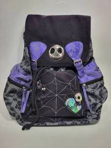 lot 79 image: NIGHTMARE BEFORE CHRISTMAS BACKPACK