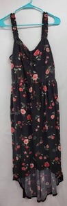lot 202 image: NO BOUNDARIES DRESS SIZEXL AND SILVER SCARF