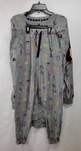 lot 217 image: NIGHTMARE BEFORE CHRISTMAS PJ SET WOMENS SIZE LARGE