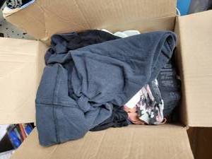 lot 269 image: LOT OF MISC CLOTHES