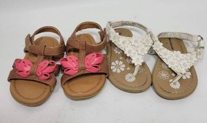 lot 212 image: 2 PAIRS GIRLS SANDALS