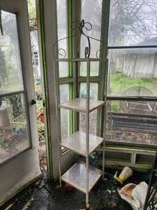 lot 231 image: Wrought iron 3 tiers with glass shelfs