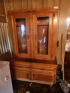 lot 221 image: Gun cabinet
