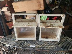 lot 205 image: Pair of bird feeders