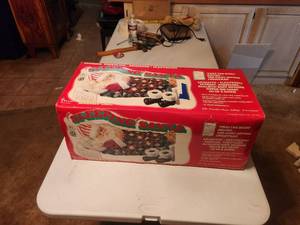 lot 175 image: Animated sleeping Santa in box