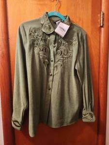 lot 149 image: Green shirt by Bob Mackie wearable art - S