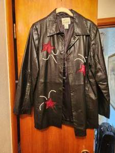 lot 123 image: Black Patriotic leather jacket by The Quacker Factory - S