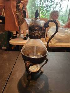 lot 89 image: Vintage glass coffee warmer carafe with stand