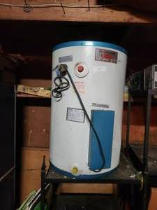 lot 212 image: Dayton Glasslined electric water heater -