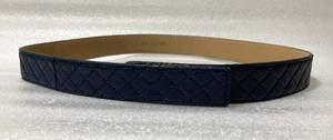 lot 298 image: New With Tags Bloomingdales St. John X-Large Genuine Leather Belt, Blue, Model#63262H - As Shown - Retails $295