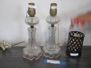 lot 31 image: 2 electric glass table lamps- crystal rock lamp