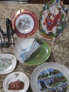 lot 121 image: Dcor plates from all over