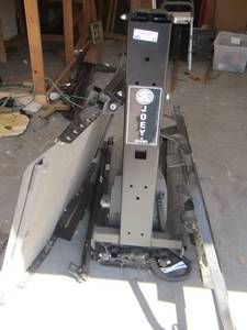 lot 1 image: Joey by Bruno lift for vans model VSL-4000HW - unknown working condition as was not tested ( $$$ ITEM )