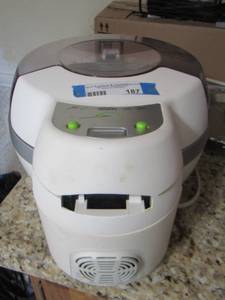 lot 187 image: T-FAL ACTIFRY   AIR FRYER