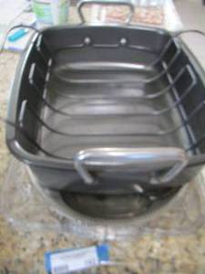lot 192 image: food network pan - 2 plastic trays - silver platted tray