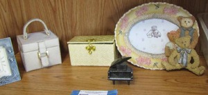 lot 207 image: bear photo frame - small piano - clock- trinket box and more
