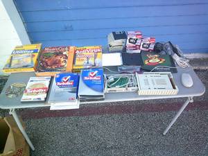 lot 8 image: Mixed Lot Of Computer Items