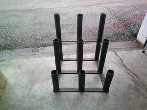 lot 19 image: Heavy Metal 9-Cylinder (Flag) Pole Holder... 3-8-H, 3-14-H, And 3-20-H Cylinders