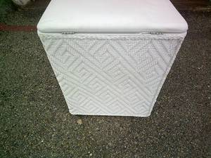 lot 67 image: WHITE-Wicker Hamper With Cushioned Top, About 23 x18 x 10