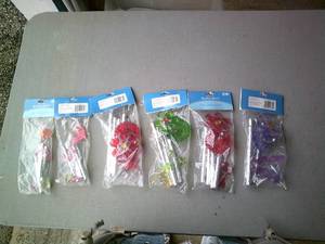 lot 87 image: 6-New-Min Wind Chimes, 2-13 And 4-21
