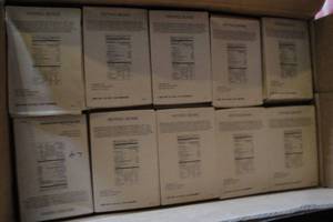 lot 195 image: 55-MRE-(Meals Ready to Eat), Side Dishes-REFRIED BEANS Per-Case, 5.0 Oz packages of Refried Beans.