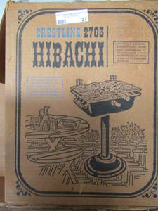 lot 27 image: Crestline 2709 Hibatchi grill in box