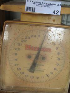 lot 42 image: Hanson kitchen scale