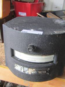 lot 49 image: VOLTMETER ELECTROSTACTIC