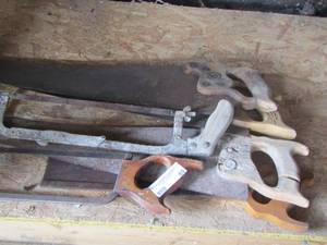 lot 69 image: lot of hand saws