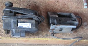 lot 103 image: Black and decker jig saws qty 2