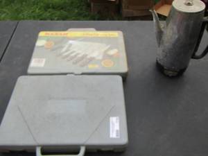 lot 114 image: general electric tea kettle, Maxam 8 pcs carving set 1 new qty 2