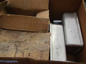 lot 126 image: Bobrick soap dispensers qty 4