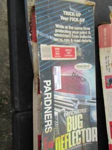 lot 136 image: Deflecta bug shield qty 3