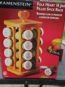 lot 153 image: Folk heart 16 jar spice rack NIB