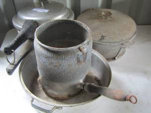 lot 194 image: guardian pot with lid- micro matic pressure cooker