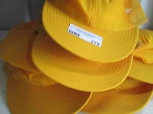 lot 279 image: yellow base ball caps