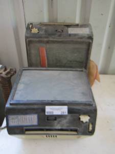 lot 281 image: micro book readers qty 2