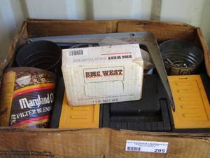 lot 295 image: Black & yellow tool box with various nails and screws