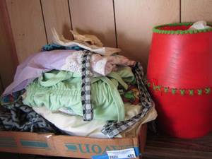 lot 489 image: vintage cloths and aprons