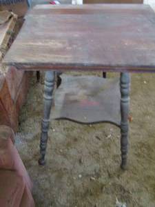 lot 499 image: vintage square top table - 29x24x24 needs repair