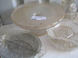 lot 316 image: 3 blue rim coffee cups, green coffee cup