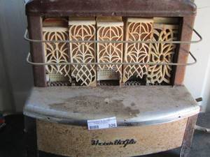 lot 326 image: Heartglo propane heater-  grates need repaired