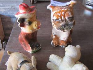 lot 385 image: ceramic dog and pig figurine - 2 small stuffed animal dogs