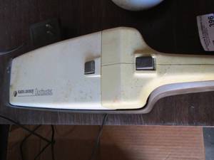 lot 396 image: black and decker dust buster